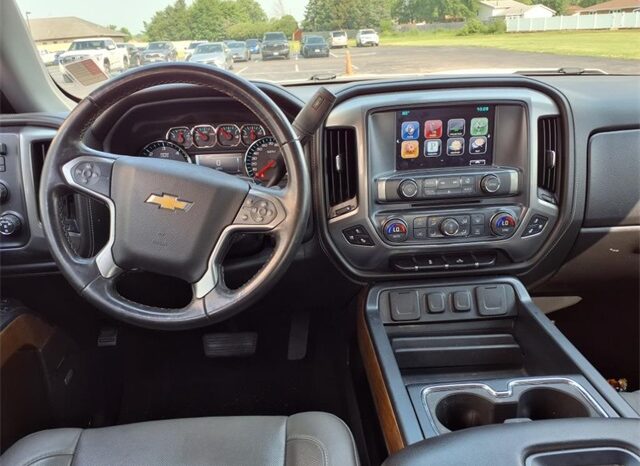 
 Chevrolet Silverado 1500 full									