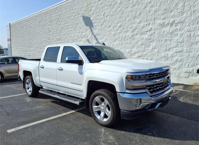 
 Chevrolet Silverado 1500 full									