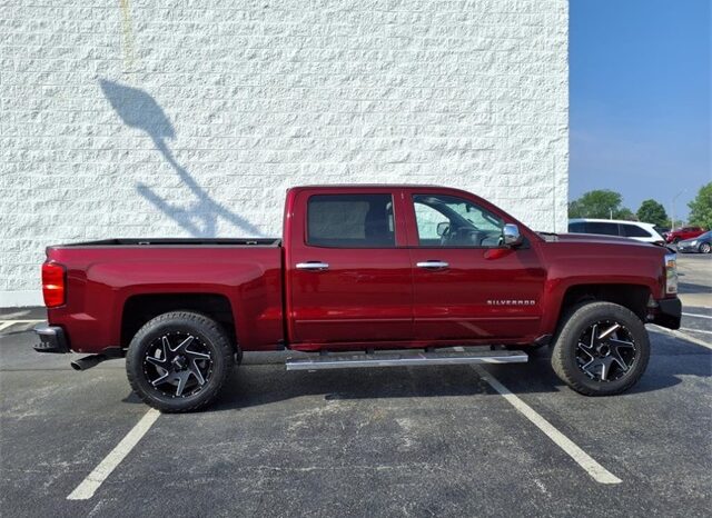 
 Chevrolet Silverado 1500 full									