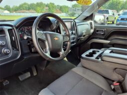 
 Chevrolet Silverado 1500 full									