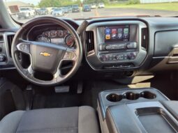 
 Chevrolet Silverado 1500 full									
