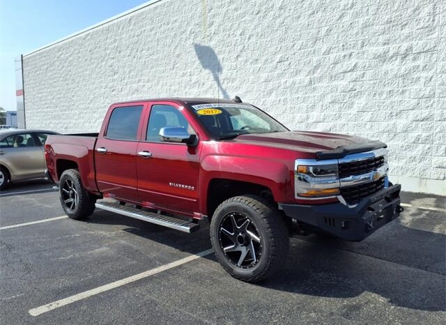 
 Chevrolet Silverado 1500 full									