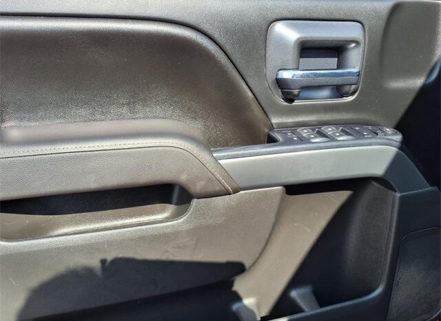 
 Chevrolet Silverado 1500 full									