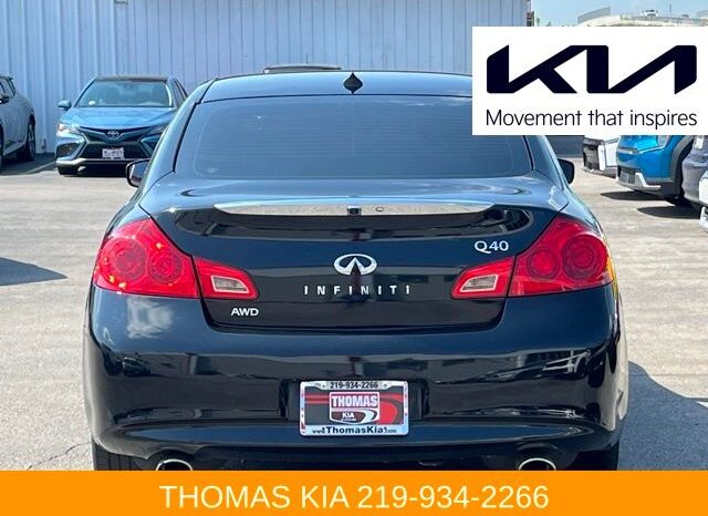 
 INFINITI Q40 full									