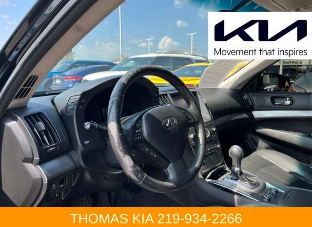 
 INFINITI Q40 full									