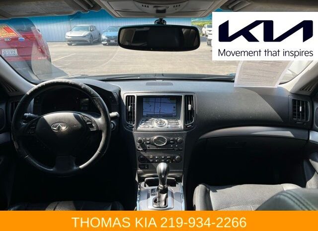 
 INFINITI Q40 full									