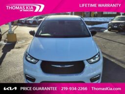 
 Chrysler Pacifica Hybrid full									