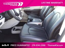 
 Chrysler Pacifica Hybrid full									