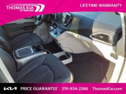 
 Chrysler Pacifica Hybrid full									