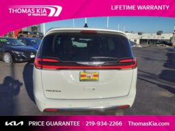 
 Chrysler Pacifica Hybrid full									