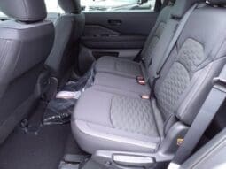 
 Nissan Pathfinder full									