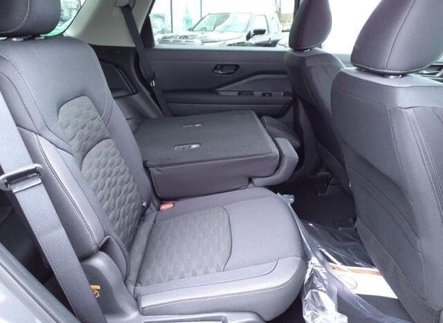 
 Nissan Pathfinder full									