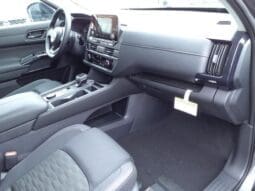 
 Nissan Pathfinder full									