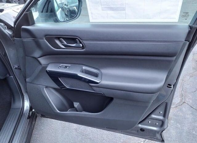 
 Nissan Pathfinder full									
