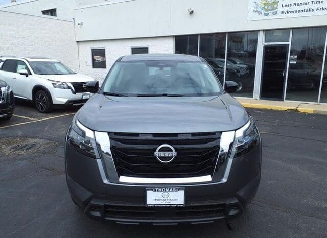 
 Nissan Pathfinder full									