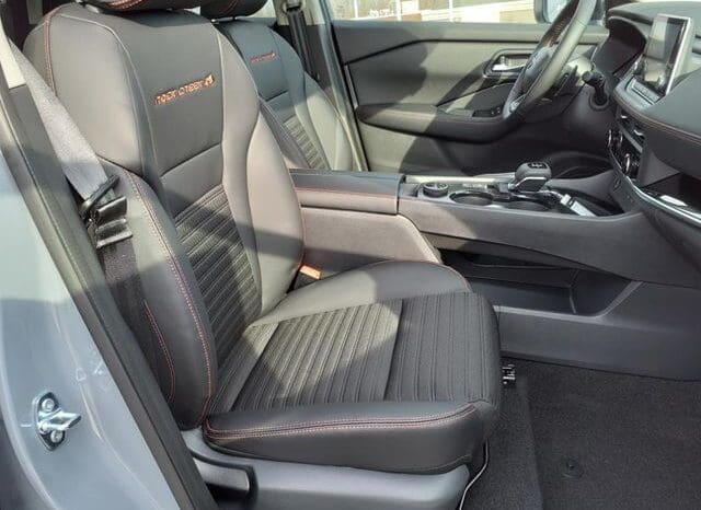 
 Nissan Rogue full									