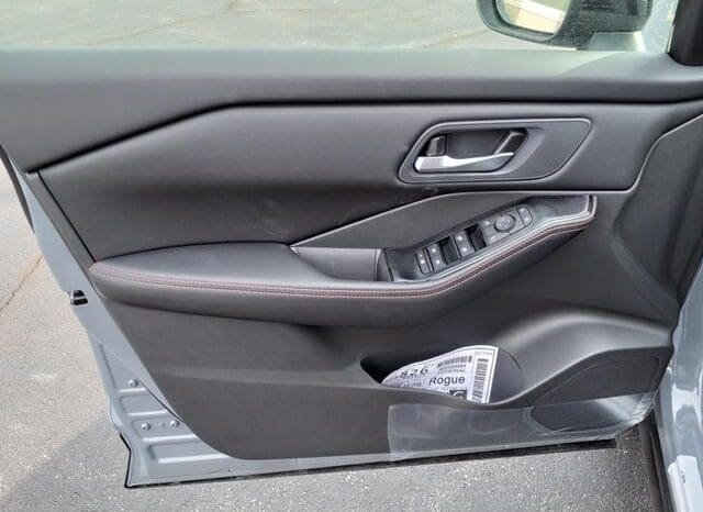 
 Nissan Rogue full									