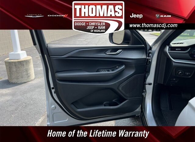 
								Jeep Grand Cherokee L full									