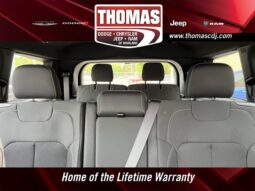 
										Jeep Grand Cherokee L full									