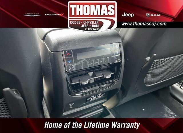 
 Jeep Grand Cherokee L full									