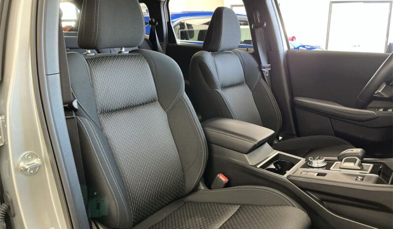 
 Mitsubishi Outlander PHEV full									
