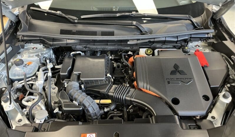 
 Mitsubishi Outlander PHEV full									