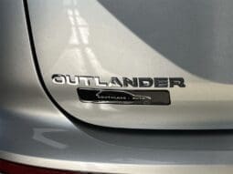 
 Mitsubishi Outlander PHEV full									