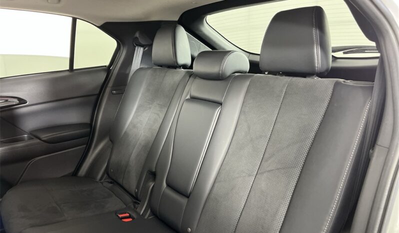 
 Mitsubishi Eclipse Cross full									