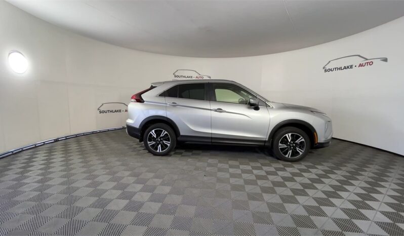 
 Mitsubishi Eclipse Cross full									