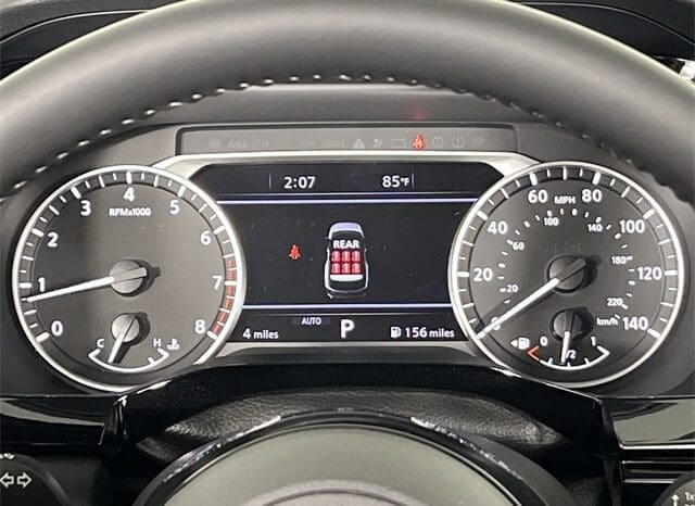 
 Nissan Pathfinder full									