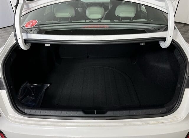 
 Kia K4 full									