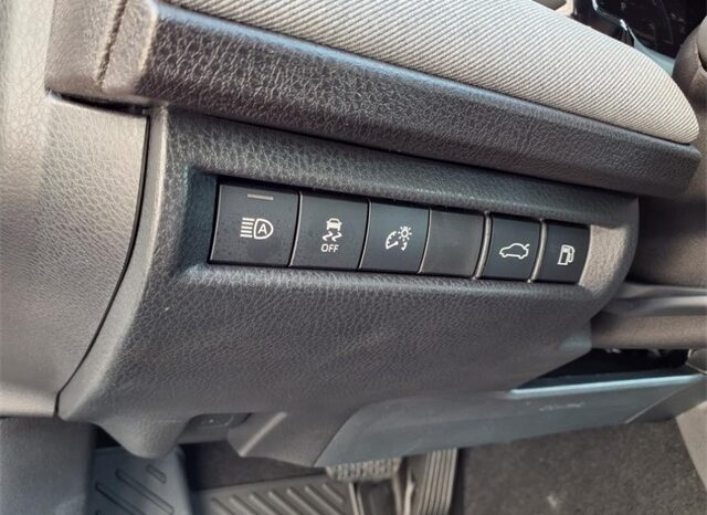 
 Toyota Camry full									