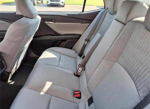 
 Toyota Camry full									