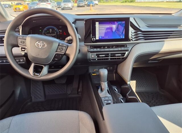 
 Toyota Camry full									