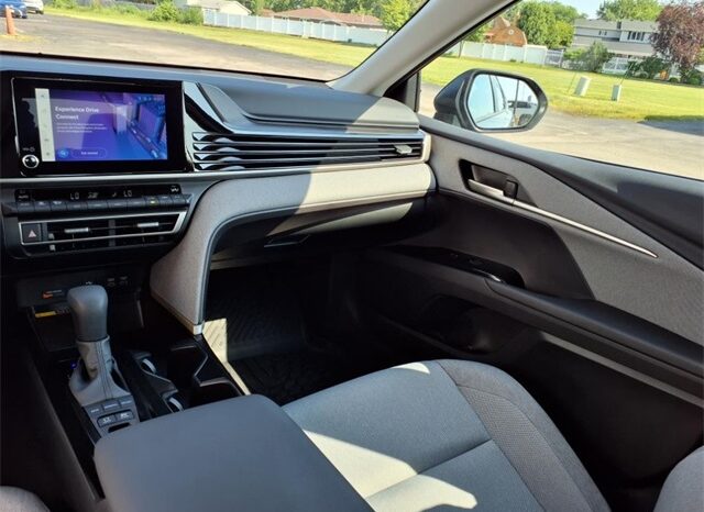 
 Toyota Camry full									