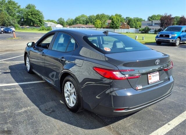 
 Toyota Camry full									