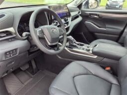
 Toyota Highlander full									