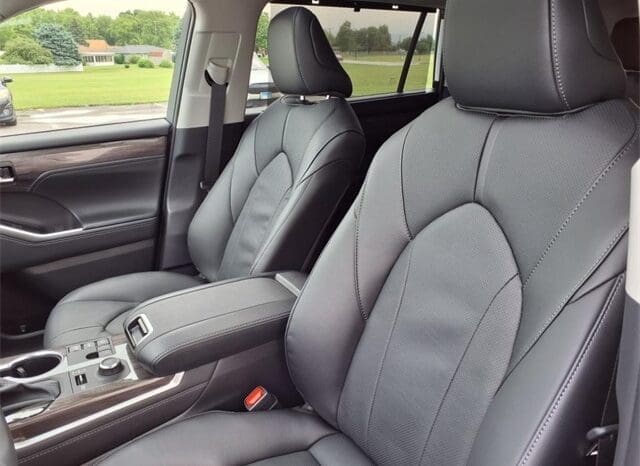 
 Toyota Highlander full									