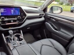 
 Toyota Highlander full									