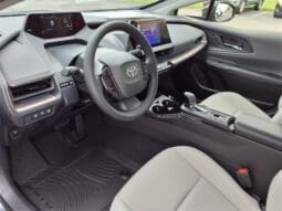 
										Toyota Prius full									