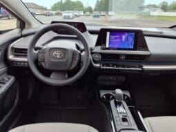 
										Toyota Prius full									