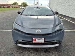 
										Toyota Prius full									