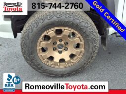 
 Toyota Tacoma Hybrid full									