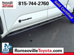 
 Toyota Tacoma Hybrid full									