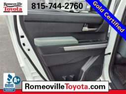 
 Toyota Tacoma Hybrid full									