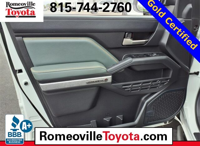 
 Toyota Tacoma Hybrid full									