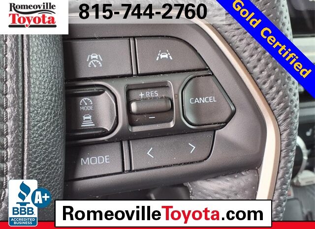 
 Toyota Tacoma Hybrid full									