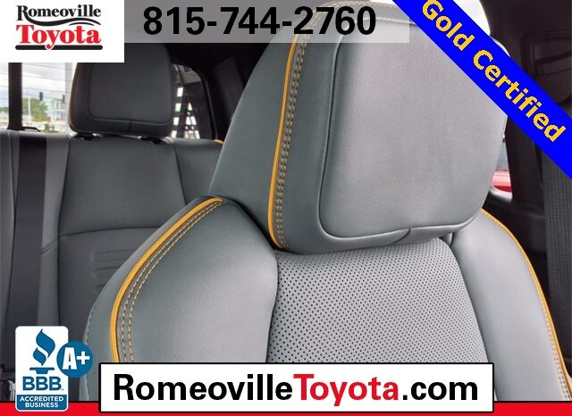 
 Toyota Tacoma Hybrid full									