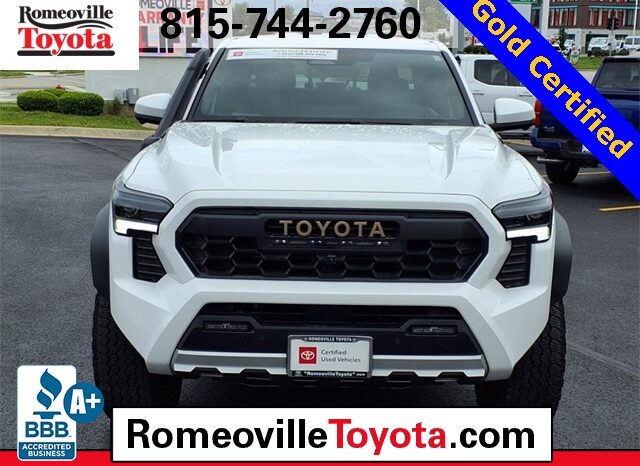 
 Toyota Tacoma Hybrid full									