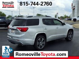 GMC Acadia